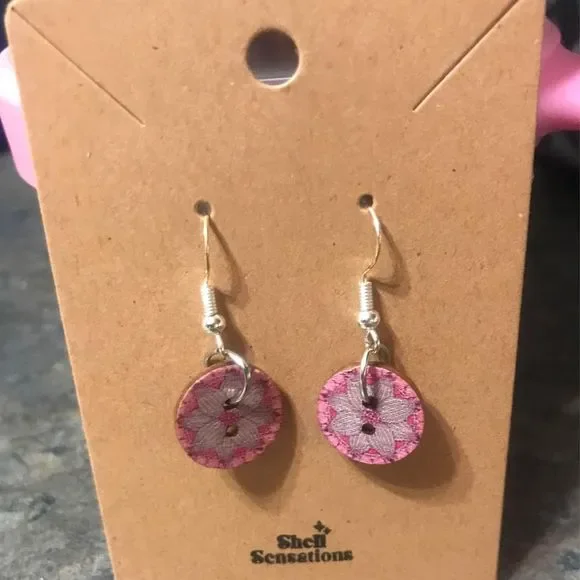 Boho mandala wood painted button earrings handmade pink purple - Picture 2 of 3